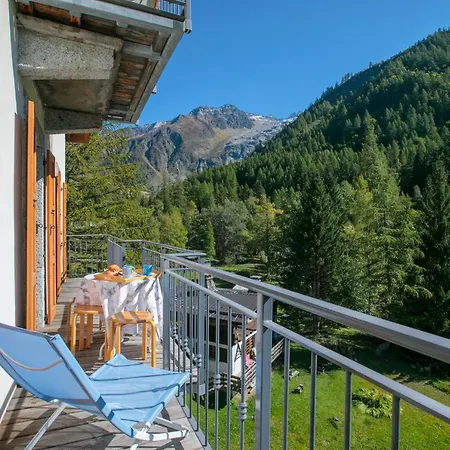 Le Bachal Apartment Chamonix